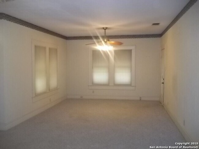 Building Photo - HOUSE AVAILABLE NOW