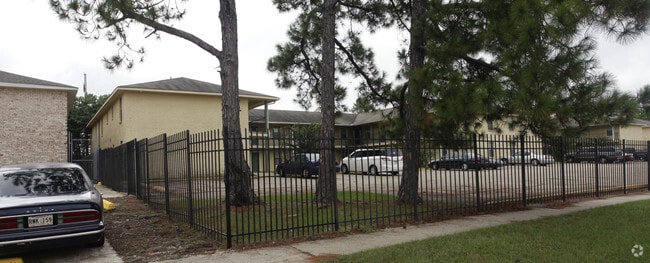 Primary Photo - Melrose Place