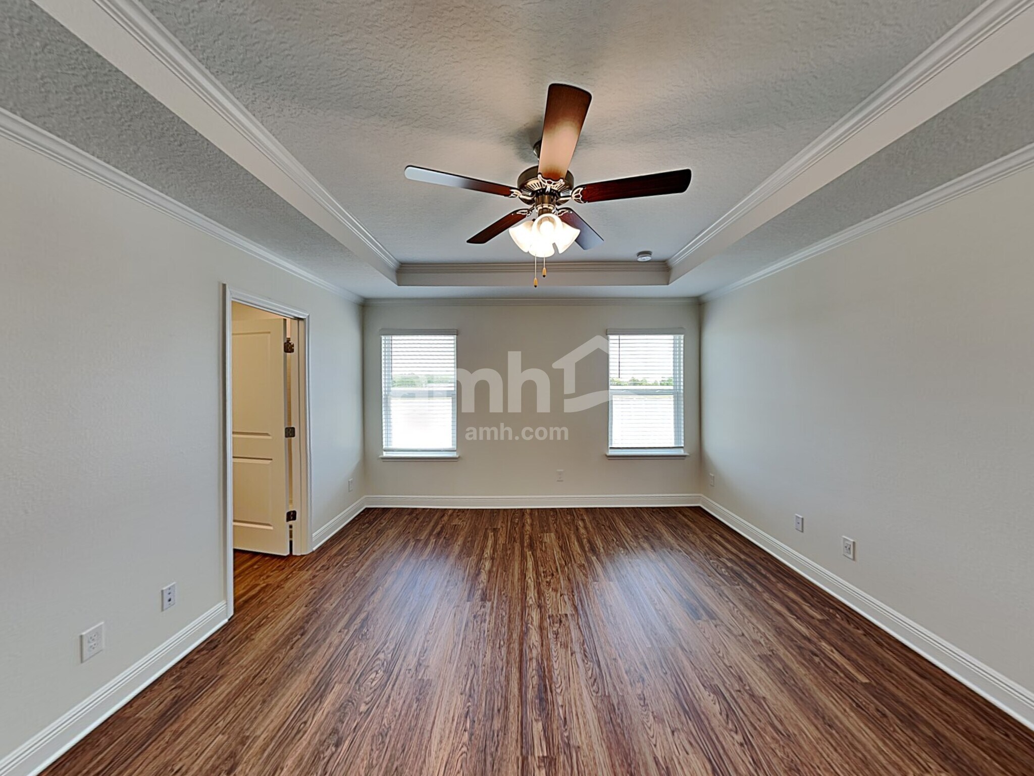 Building Photo - 1248 Sky Lks Dr