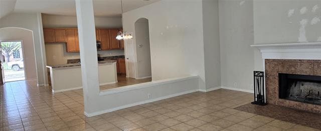 Building Photo - 2121 Kingsdale Ct