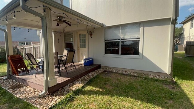 Building Photo - 3905 Lemos Dr