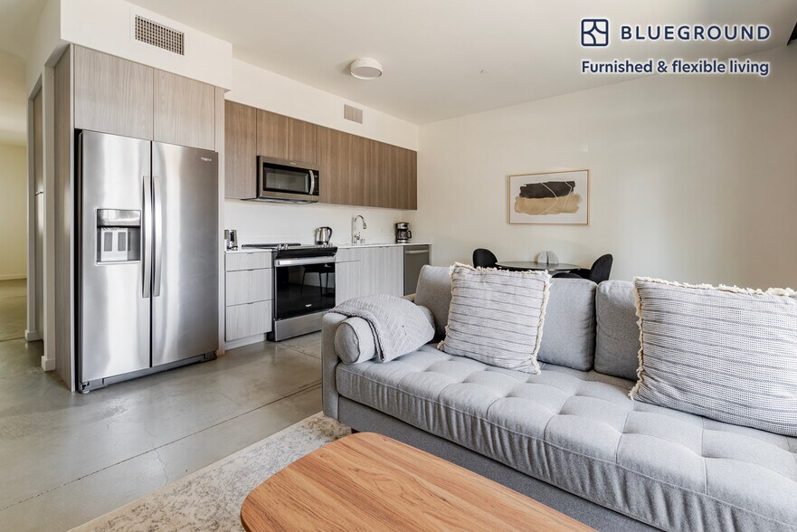 Building Photo - 1501 Buena Vista Ave