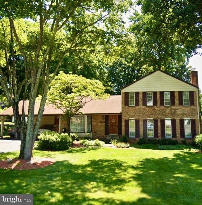 Building Photo - 15129 Middlegate Rd