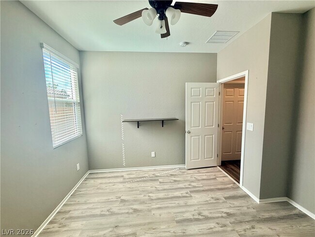 Building Photo - 2697 Blossom Ave