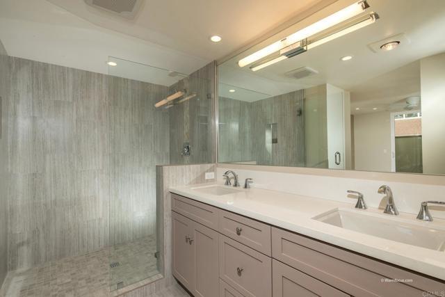 Building Photo - 1734 Kennington Rd