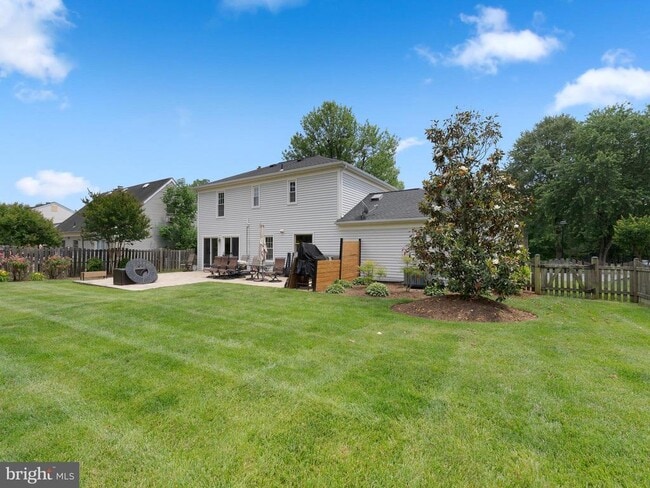Building Photo - 13517 Point Pleasant Dr