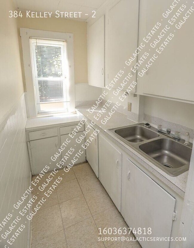 Building Photo - 384 Kelley St