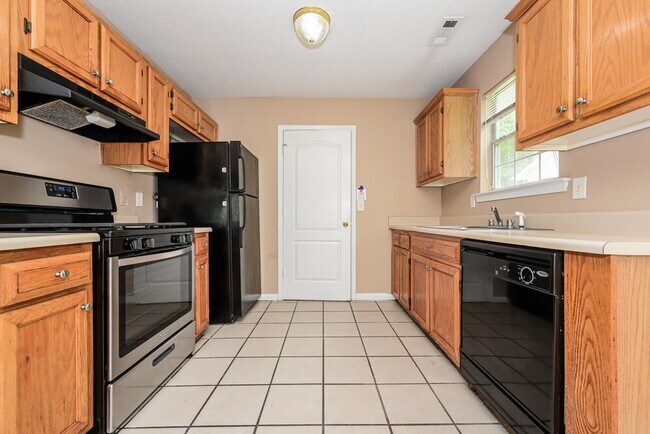 Building Photo - 118 Misty Ridge Trail