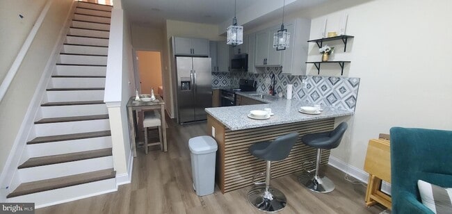 Building Photo - 1516 N Patterson Park Ave