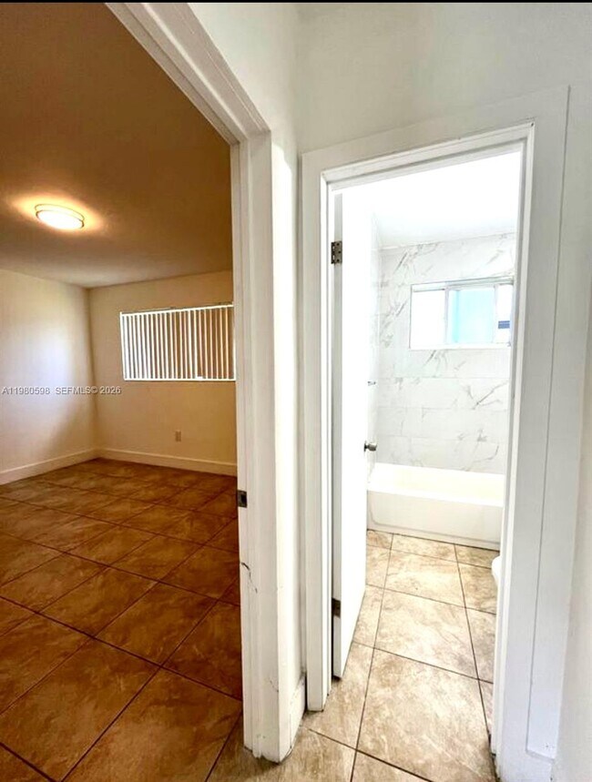 Building Photo - 1920 NW 29th St