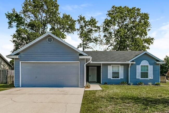 Building Photo - 3176 Chads Ct