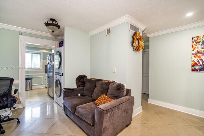 Building Photo - 1457 Atlantic Shores Blvd