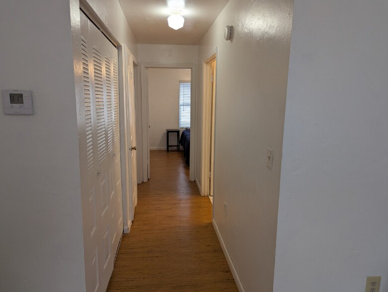 Building Photo - 3600 SW 23rd St
