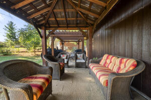 Building Photo - 108 Defoe Ct