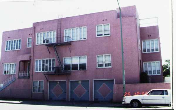 Building Photo - 1729 Filbert St