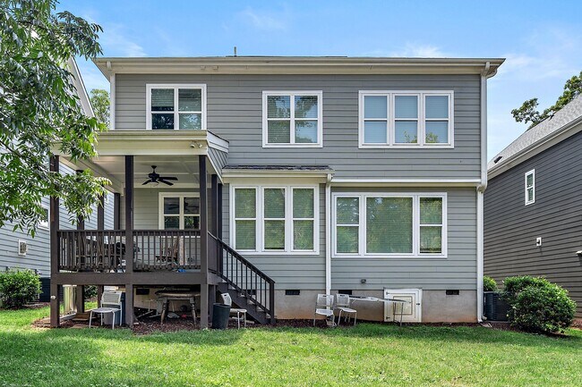 Building Photo - 3810 Kelford St