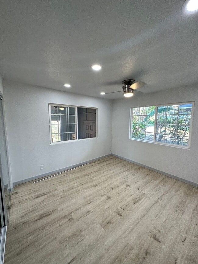 Building Photo - Newly Remodeled 1 Bedroom/1 Bathroom