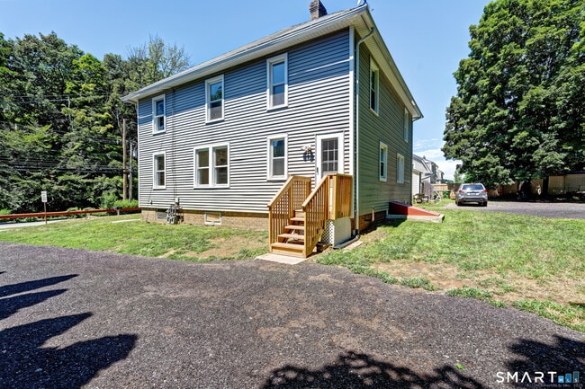 Building Photo - 12 Addison Rd