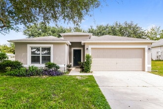 Building Photo - 1117 Windy Bluff Dr