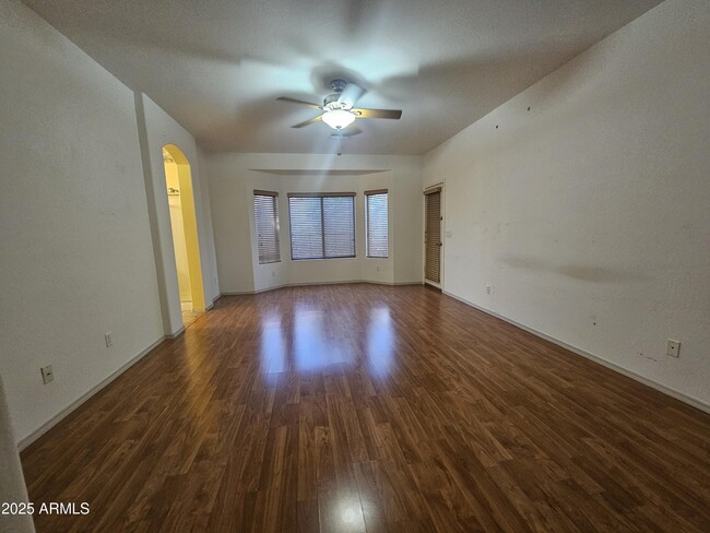 Building Photo - 12815 W Mulberry Dr