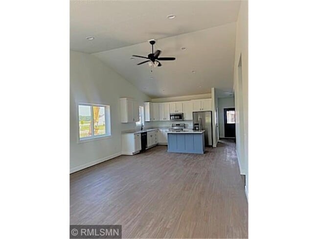 Building Photo - 1226-1228 Wisteria Ln