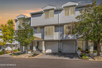 Building Photo - 165 Riddle Ave