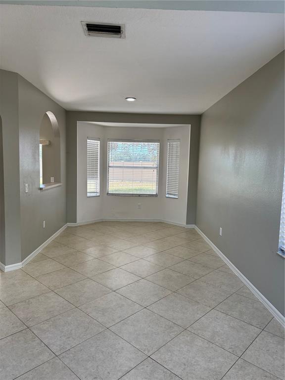 Building Photo - 18006 Birdwater Dr