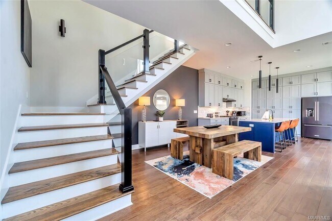 Building Photo - 7132 Fain Park Dr