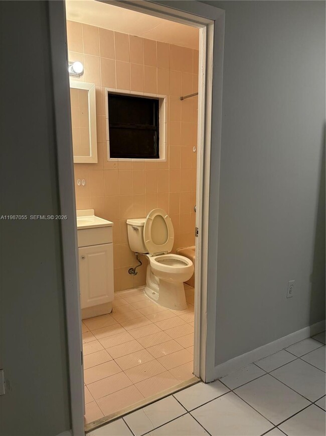 Building Photo - 4051 NW 5th St