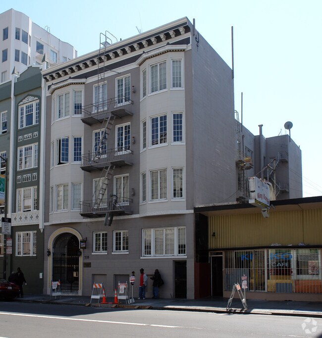 Building Photo - 735 O'Farrell