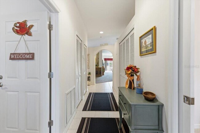 Building Photo - 102 NATURES Way