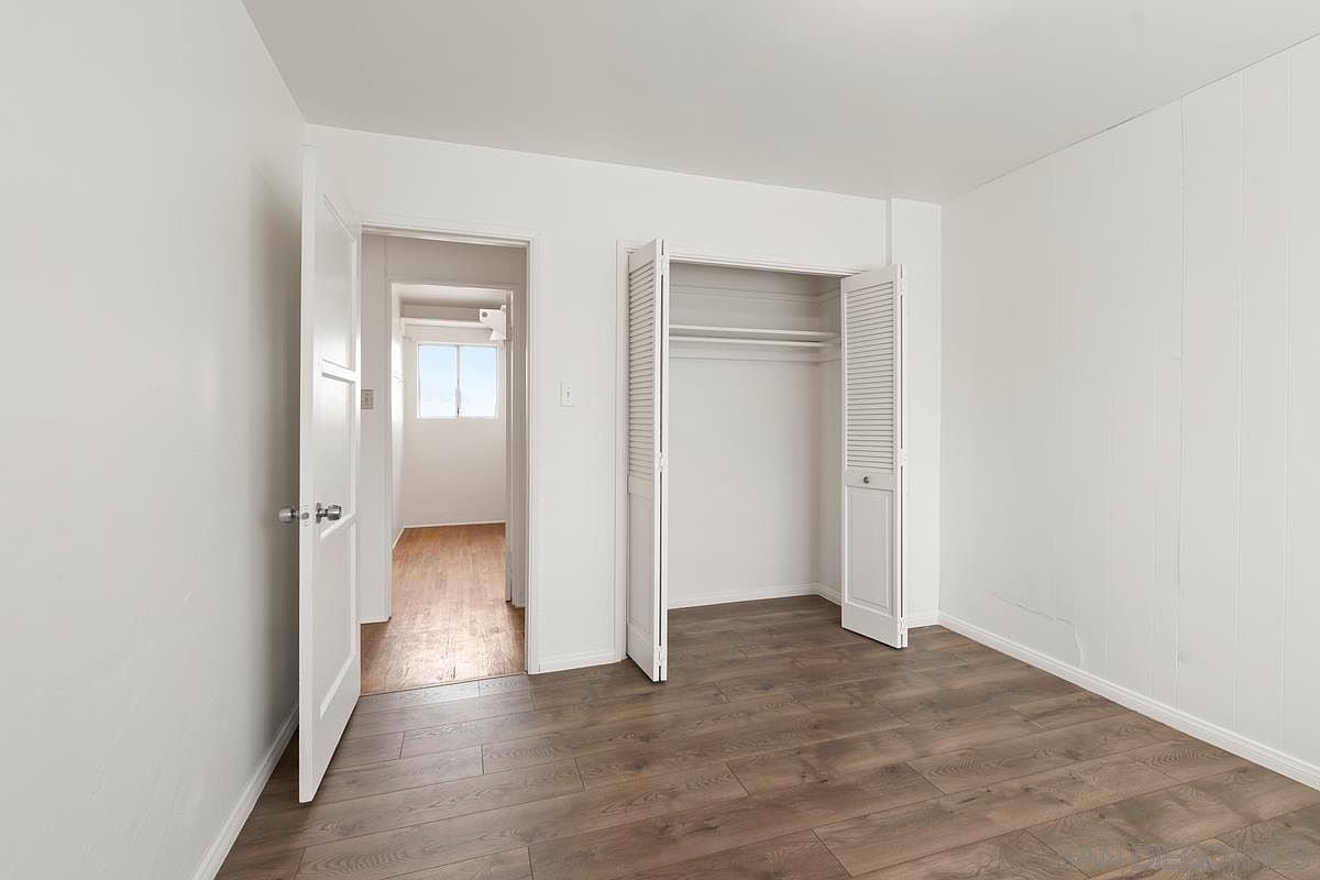 Bedroom - 7437 Hyatt St