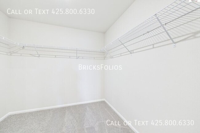 Building Photo - 19537 141st Ave Ct E