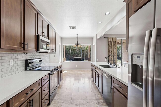 Building Photo - 19440 N 33rd Pl