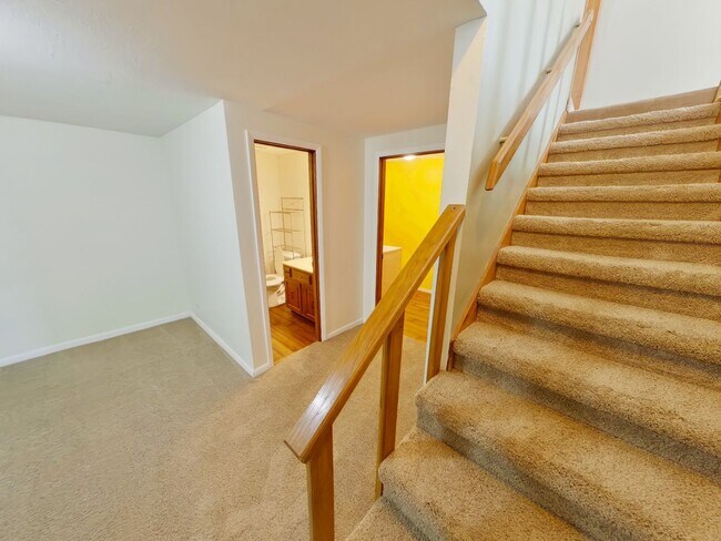 Building Photo - 3BR Andover Home for Rent