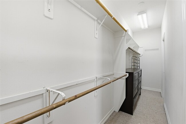 Building Photo - 7932 Stoneyway Dr