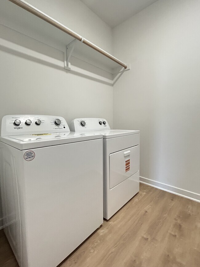 Building Photo - 522 N Goose Xing