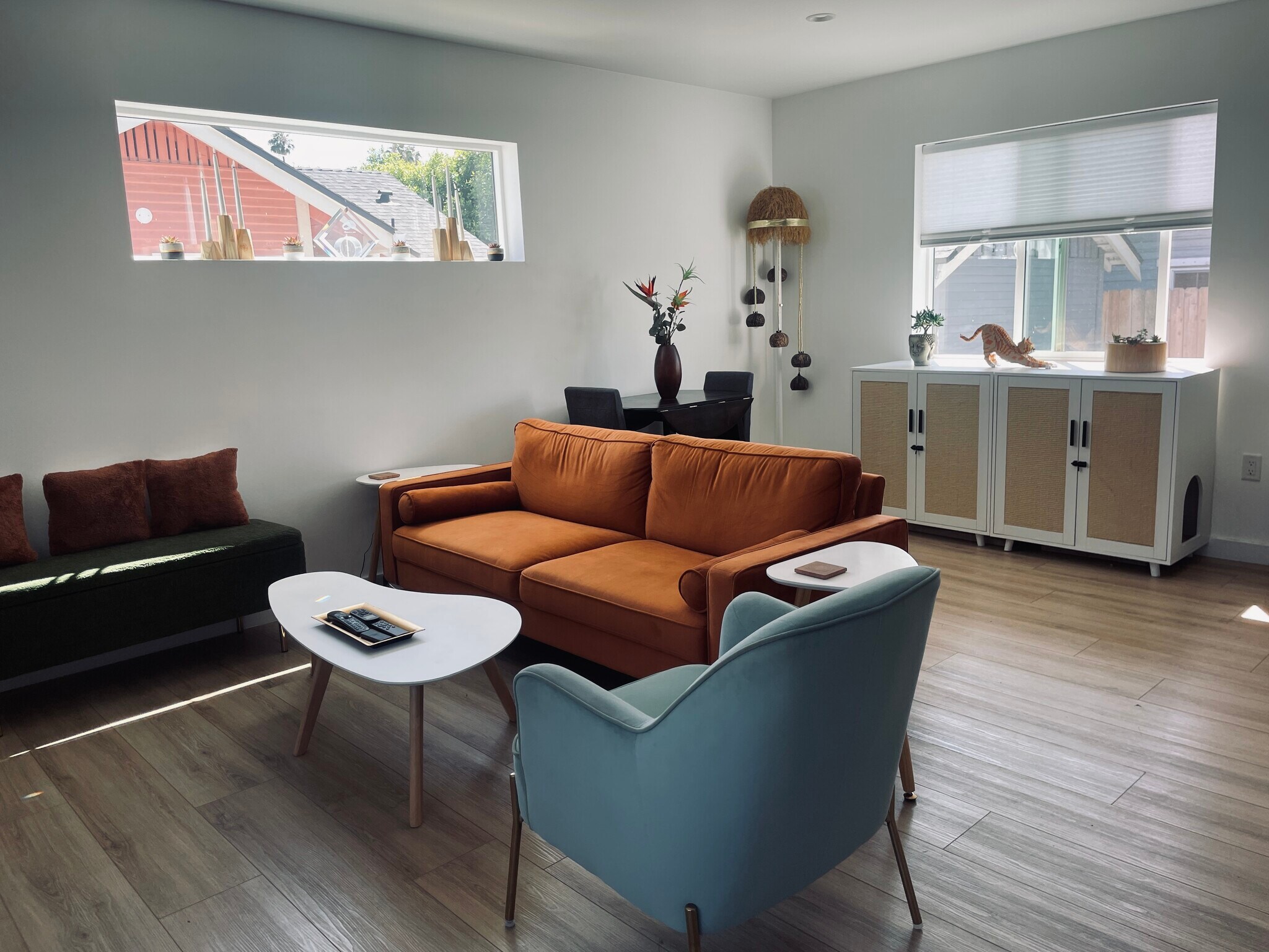 Building Photo - 5323 Templeton St