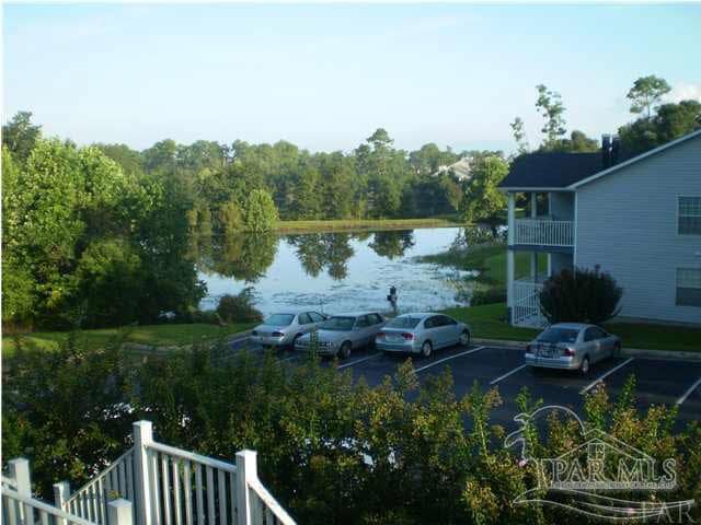 Building Photo - 1500 E Johnson Ave