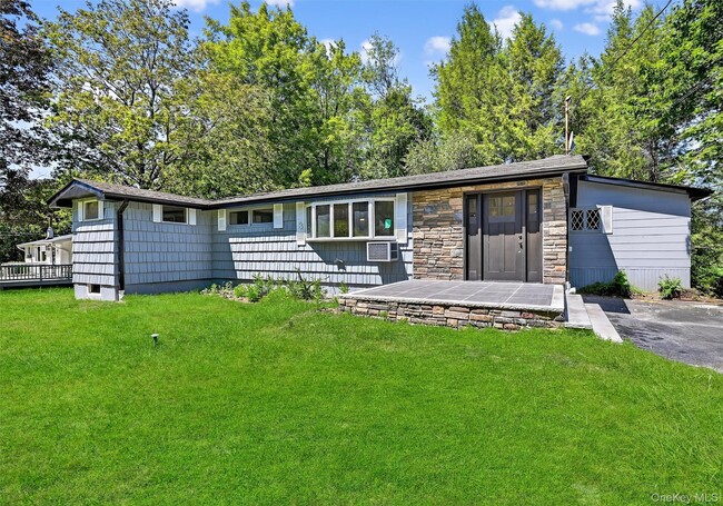 Primary Photo - 3 Shirley Dr