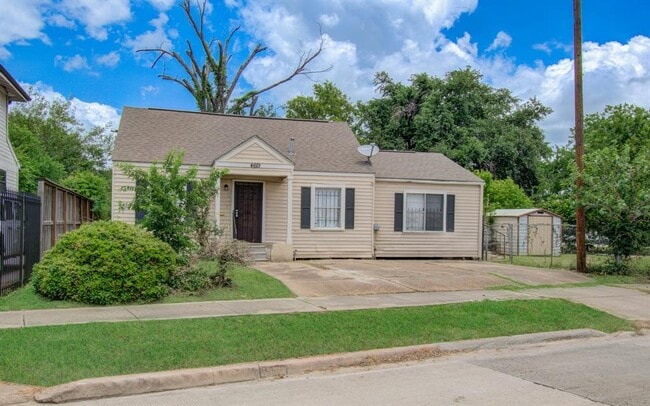 Building Photo - 4619 Orange St