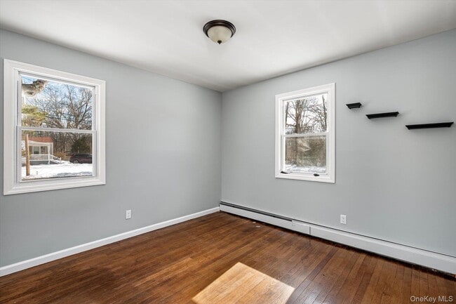 Building Photo - 93 Garfield Ave