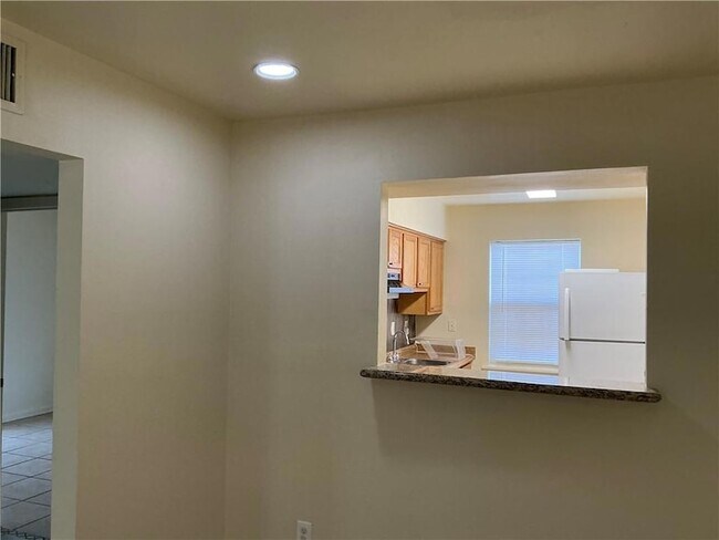 Building Photo - 4108 B St