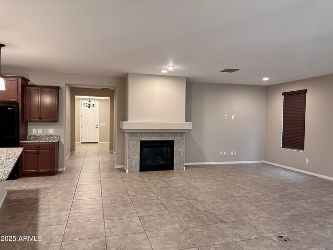 Building Photo - 7229 E Plata Ave