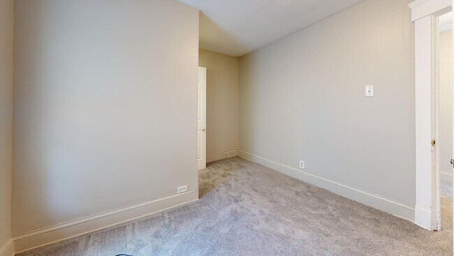 Building Photo - Brooklyn Center - 3 Bedroom Single Family ...