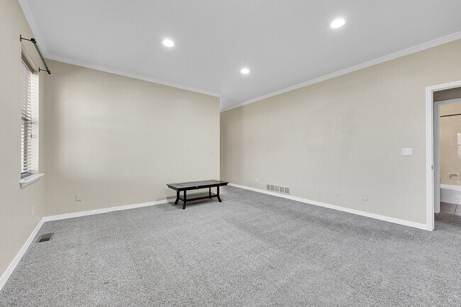 Building Photo - $3,650 - 4 Bed, 4 Bath Home with 4 Car Gar...