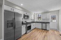 Building Photo - 126 S Highland Ave