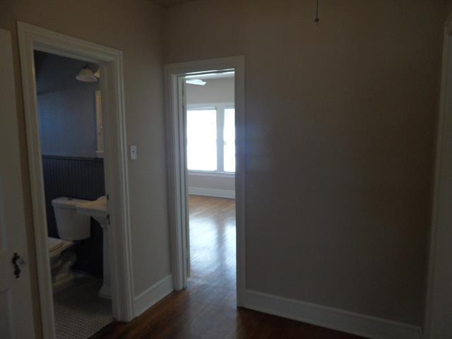 Building Photo - 6032 Lewis St