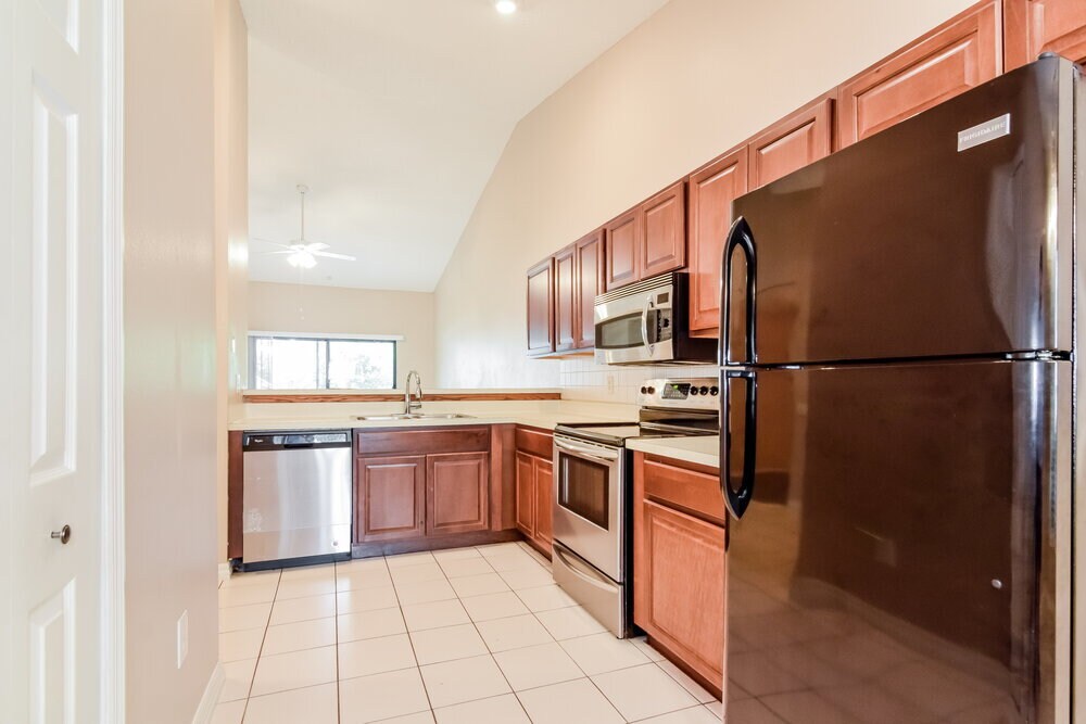 Building Photo - 2526 Wrencrest Cir