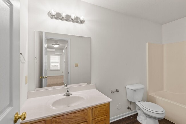 Building Photo - 3515-3517 Prescott Dr.